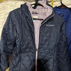 Columbia Girls Bella Plush II Fleece-Lined Quilted Hooded Jacket Navy Blue